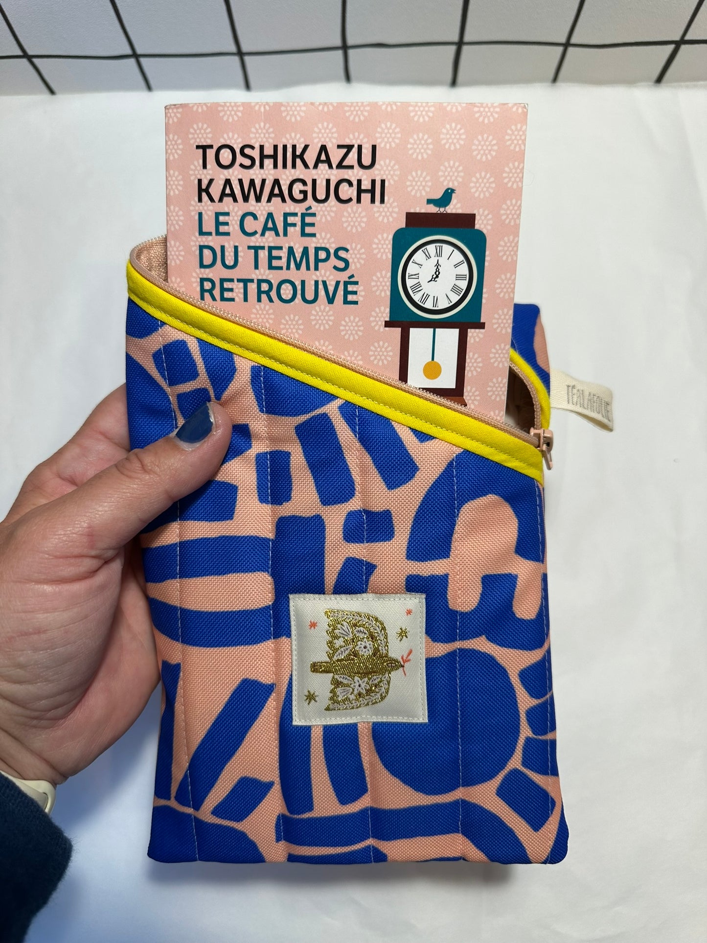 05 - La Pochette à Livre