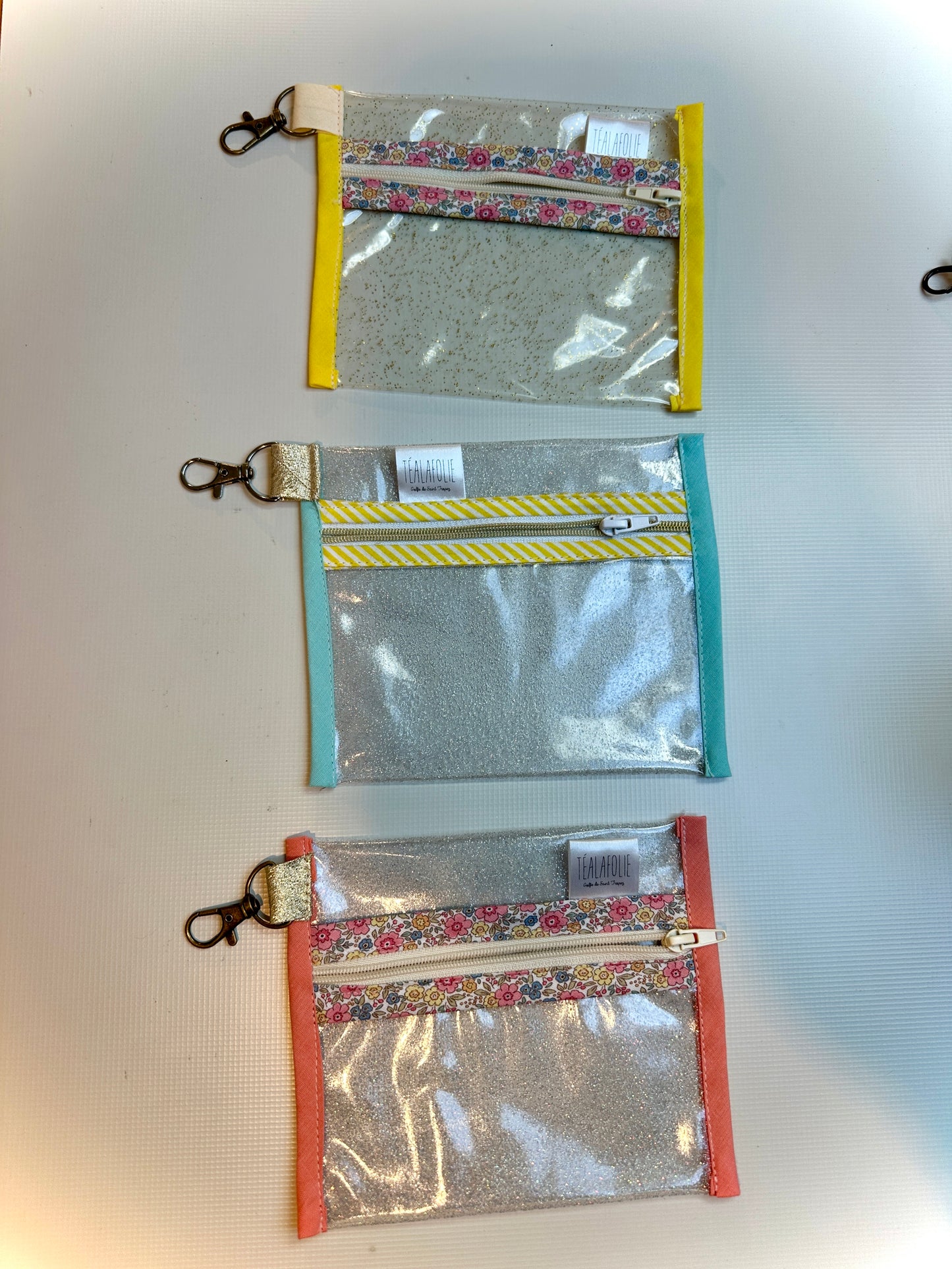 001 - La Tiny Glass Pockett