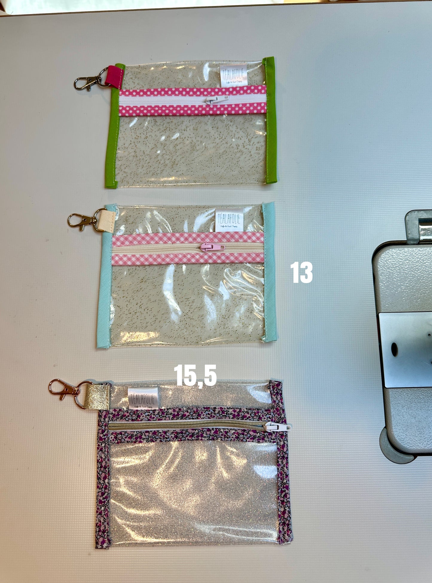 001 - La Tiny Glass Pockett